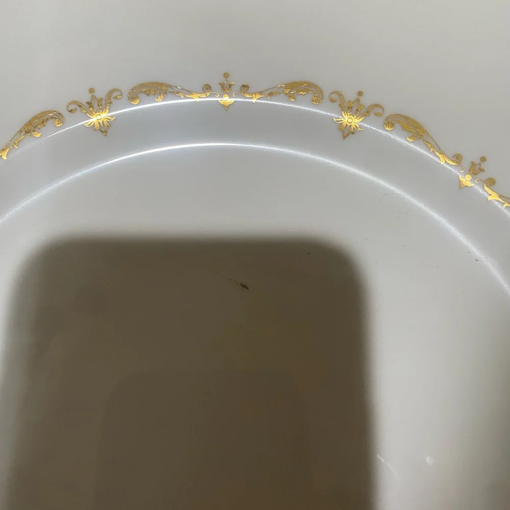 Set of 4 gold chanty dinner‎ plates